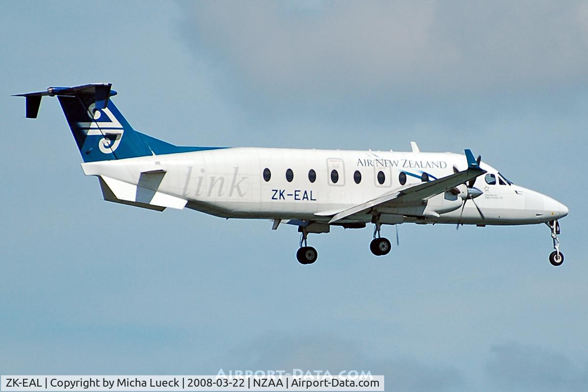 ZK-EAL, 2001 Raytheon Aircraft Company 1900D C/N UE-435, On approach to Auckland