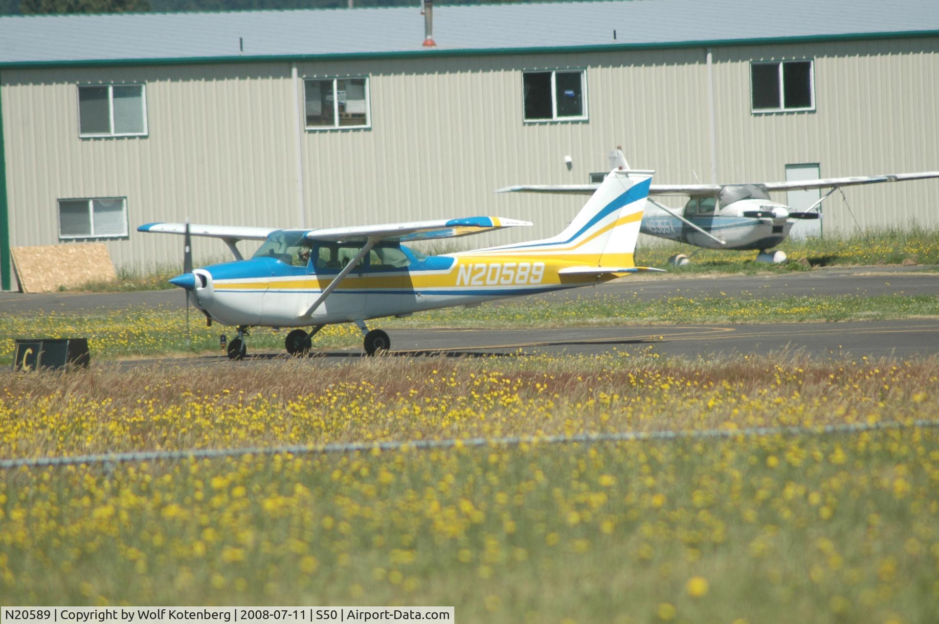 N20589, 1973 Cessna 172M C/N 17261421, at Auburn