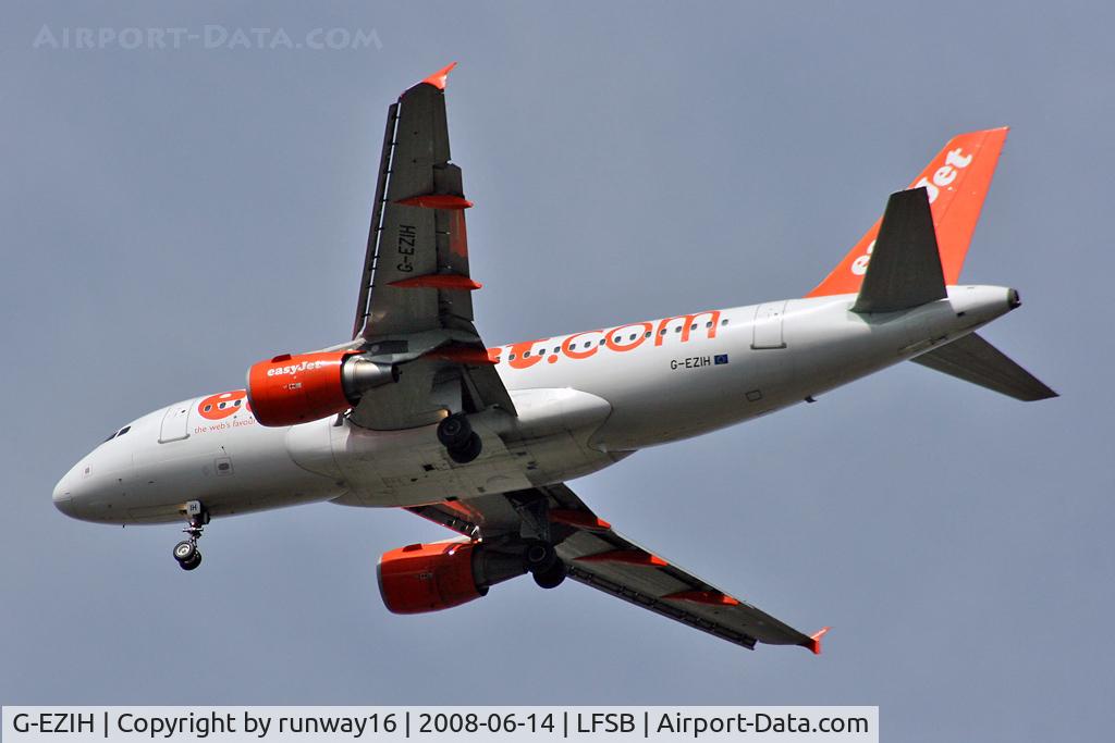 G-EZIH, 2005 Airbus A319-111 C/N 2463, easyJet inbound from Liverpool