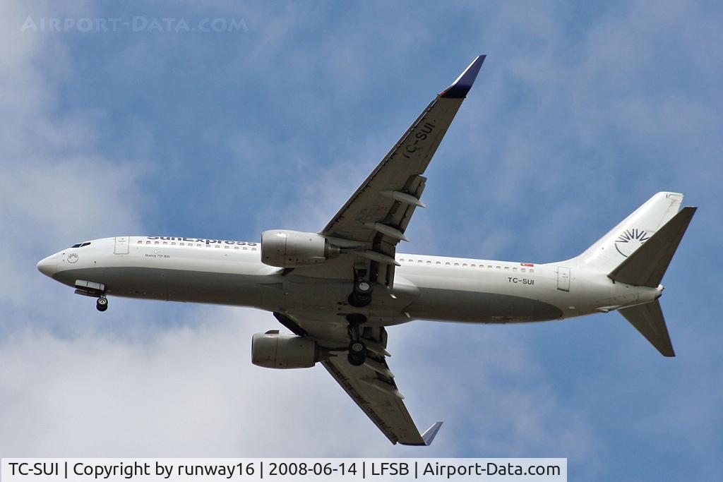 TC-SUI, 2003 Boeing 737-8CX C/N 32367, SUNEXPRESS XQ662 inbound from Antalya