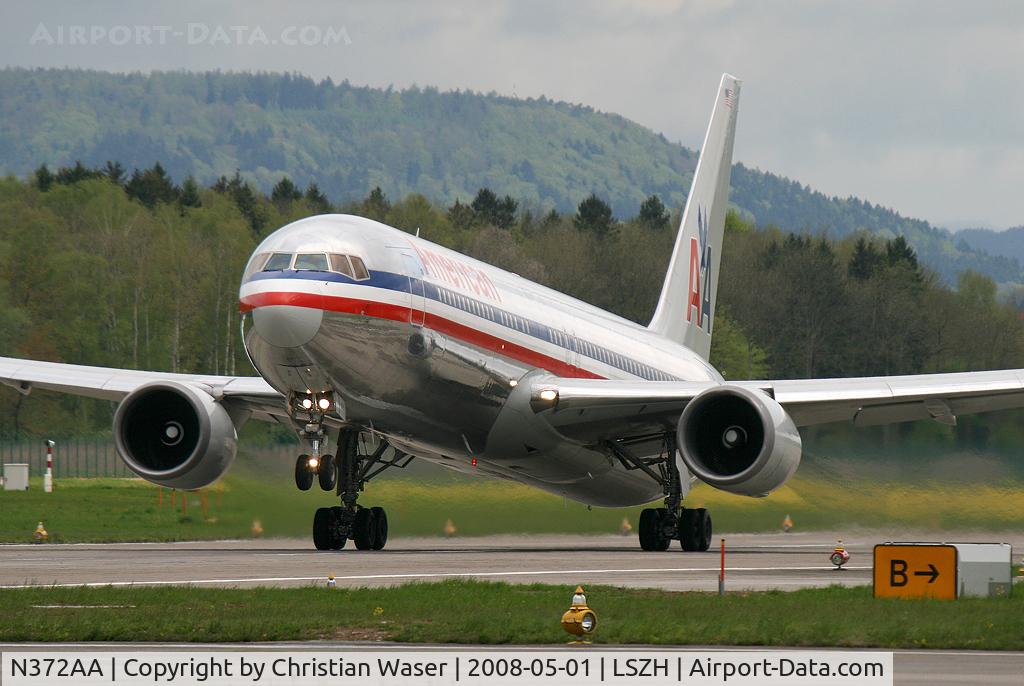 N372AA, 1992 Boeing 767-323 C/N 25199, American