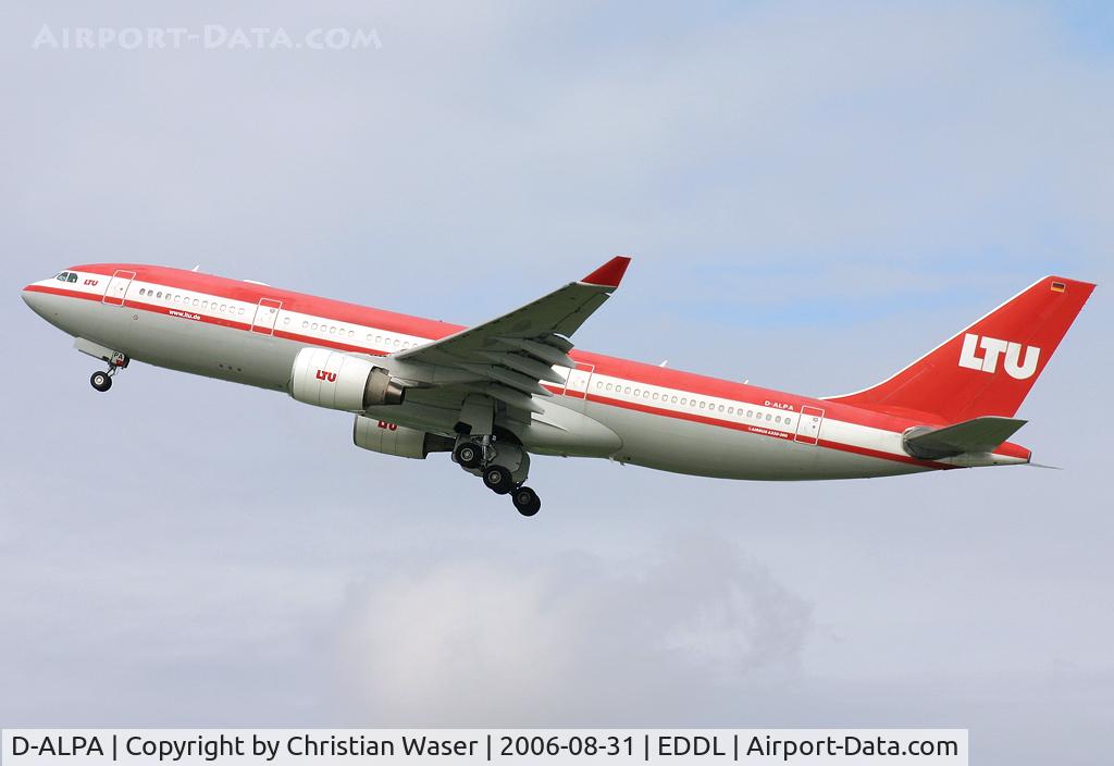 D-ALPA, 2001 Airbus A330-223 C/N 403, LTU