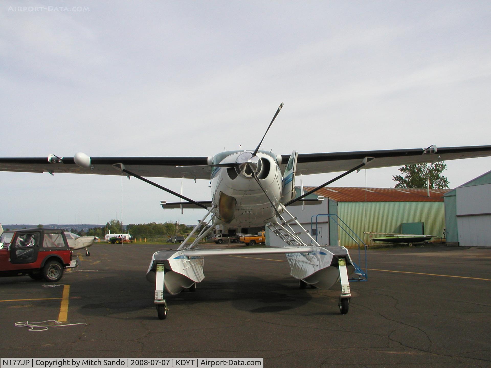 N177JP, 1989 Cessna 208 Caravan I C/N 20800146, Parked on the ramp at Sky Harbor.