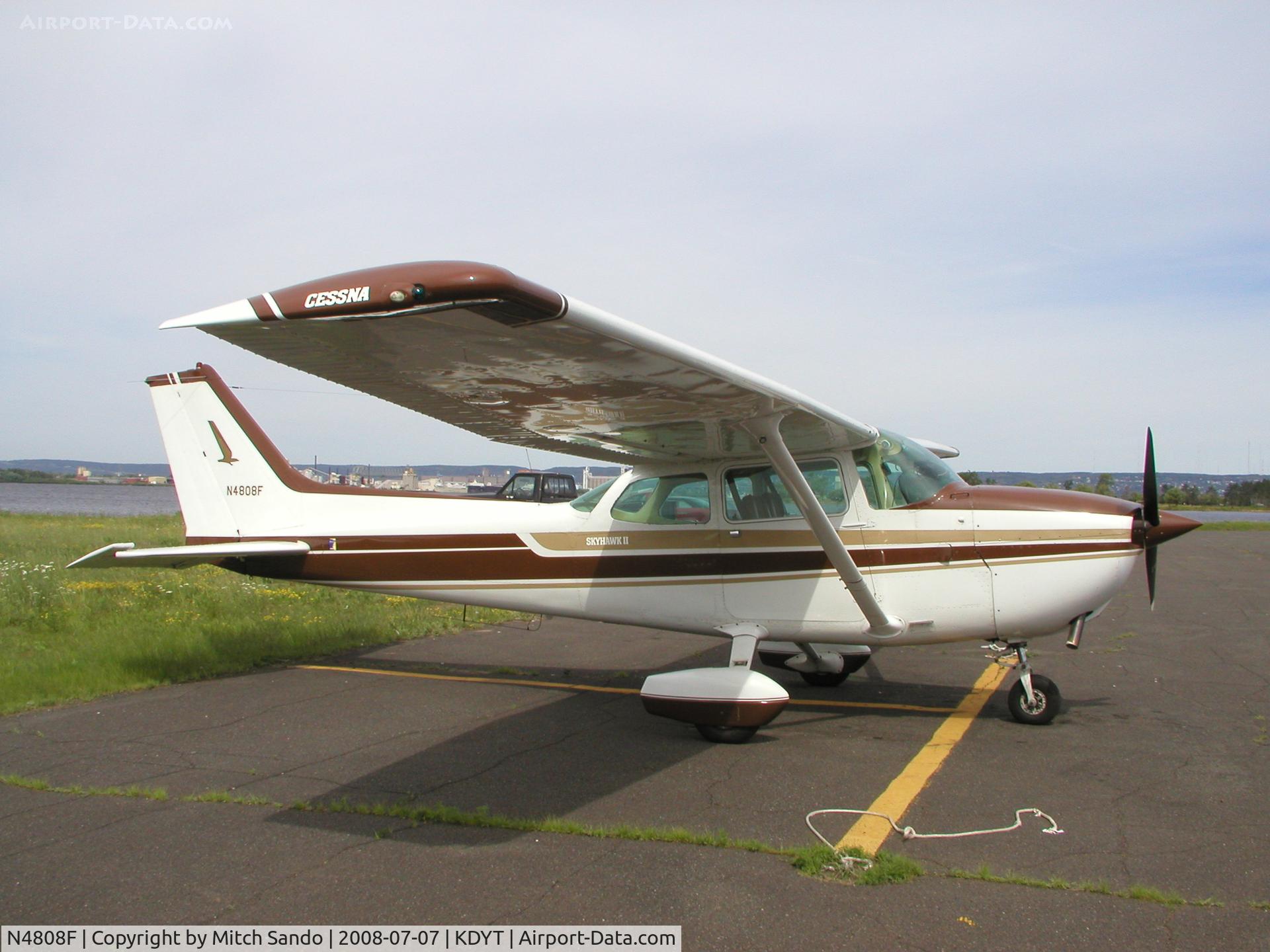 N4808F, 1979 Cessna 172N C/N 17273084, Parked on the ramp at Sky Harbor.
