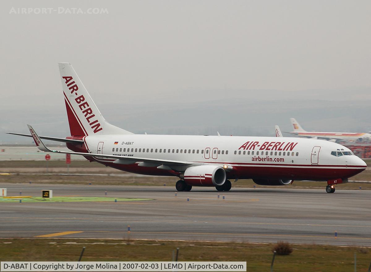 D-ABAT, 1999 Boeing 737-86J C/N 29120, Taxi to terminal.