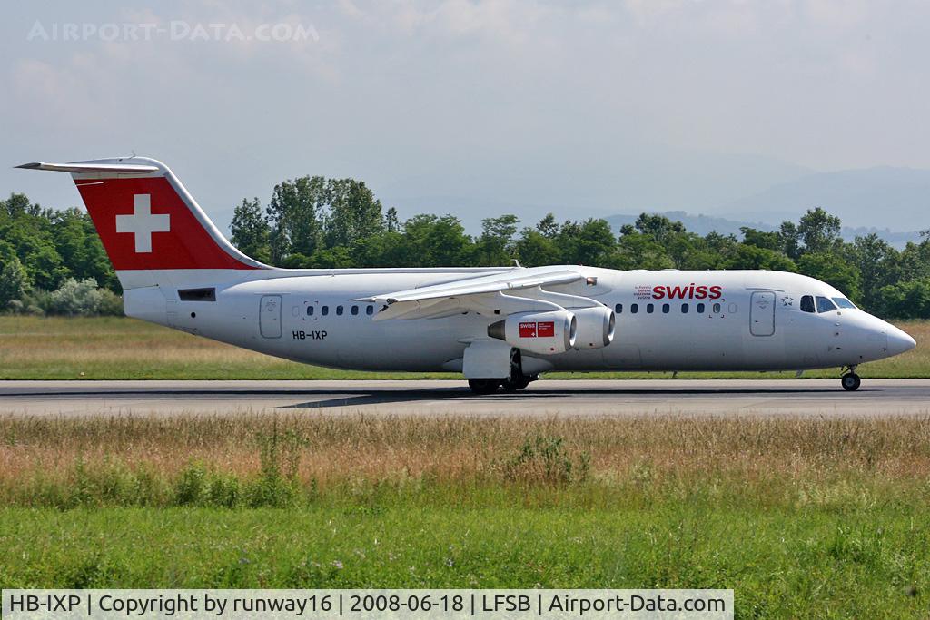 HB-IXP, 1996 British Aerospace Avro 146-RJ100 C/N E3283, Depating rwy 16
