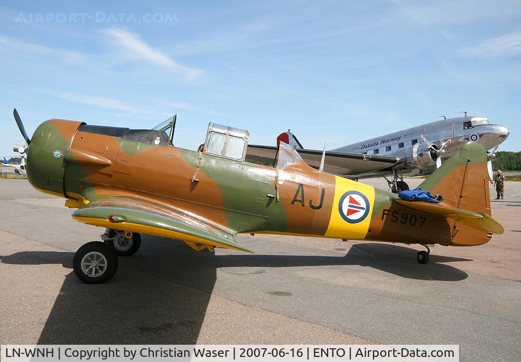 LN-WNH, 1941 North American AT-6D Harvard III C/N 88-14552 (41-33854), at6