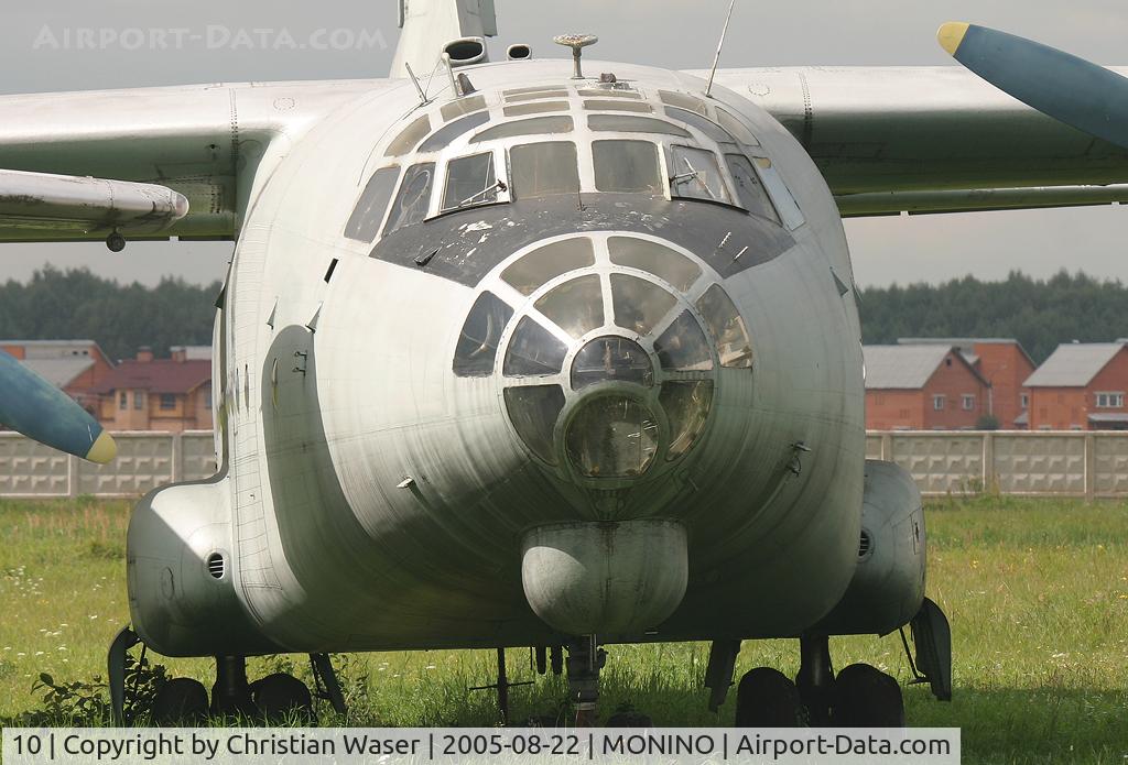 10, 1959 Antonov An-8 C/N 9340504, Russia Air Force An-10