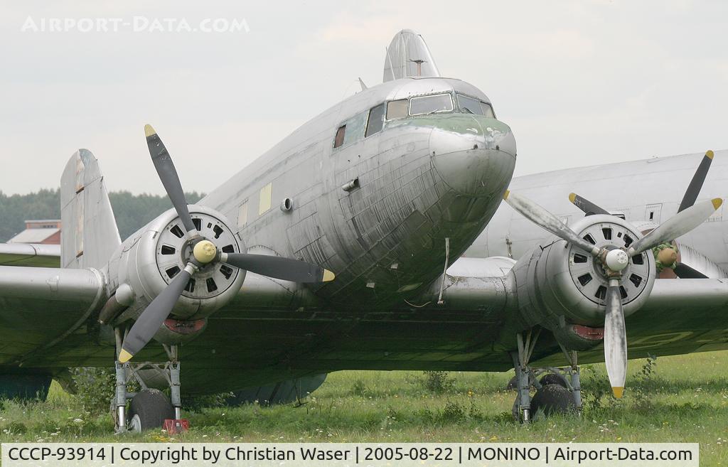 CCCP-93914, 1952 Lisunov Li-2 C/N 23440808, Li-2
