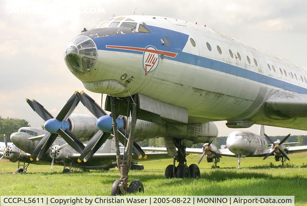 CCCP-L5611, 1957 Tupolev Tu-114 Rossiya C/N 5611, Aeroflot