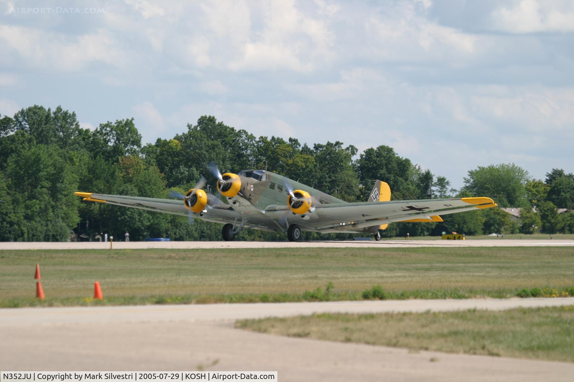 N352JU, 1941 Junkers (CASA) 352L (Ju-52) C/N 67, Oshkosh 2005