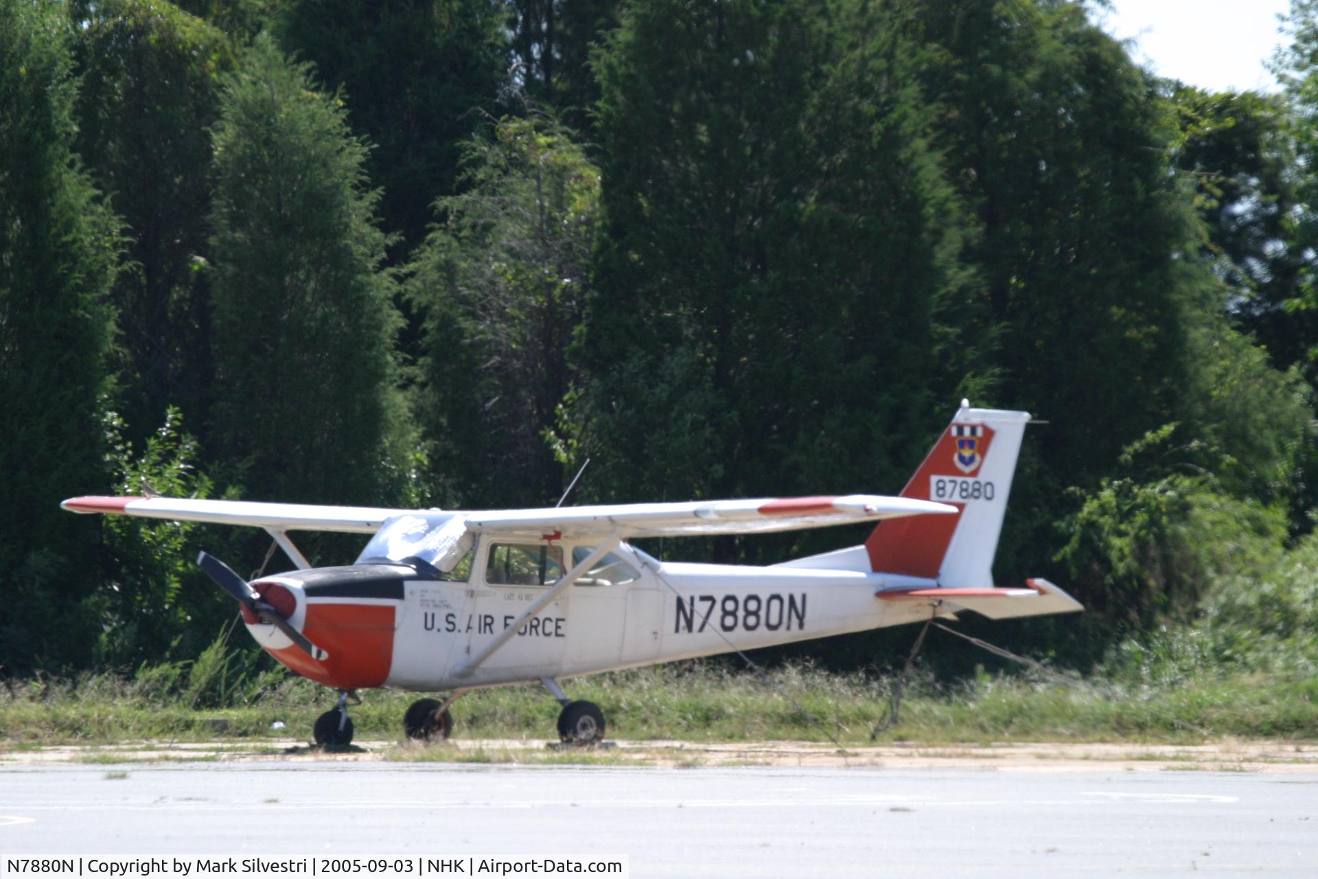 N7880N, 1967 Cessna R172E C/N R172-0271, Patuxent River NAS 2005