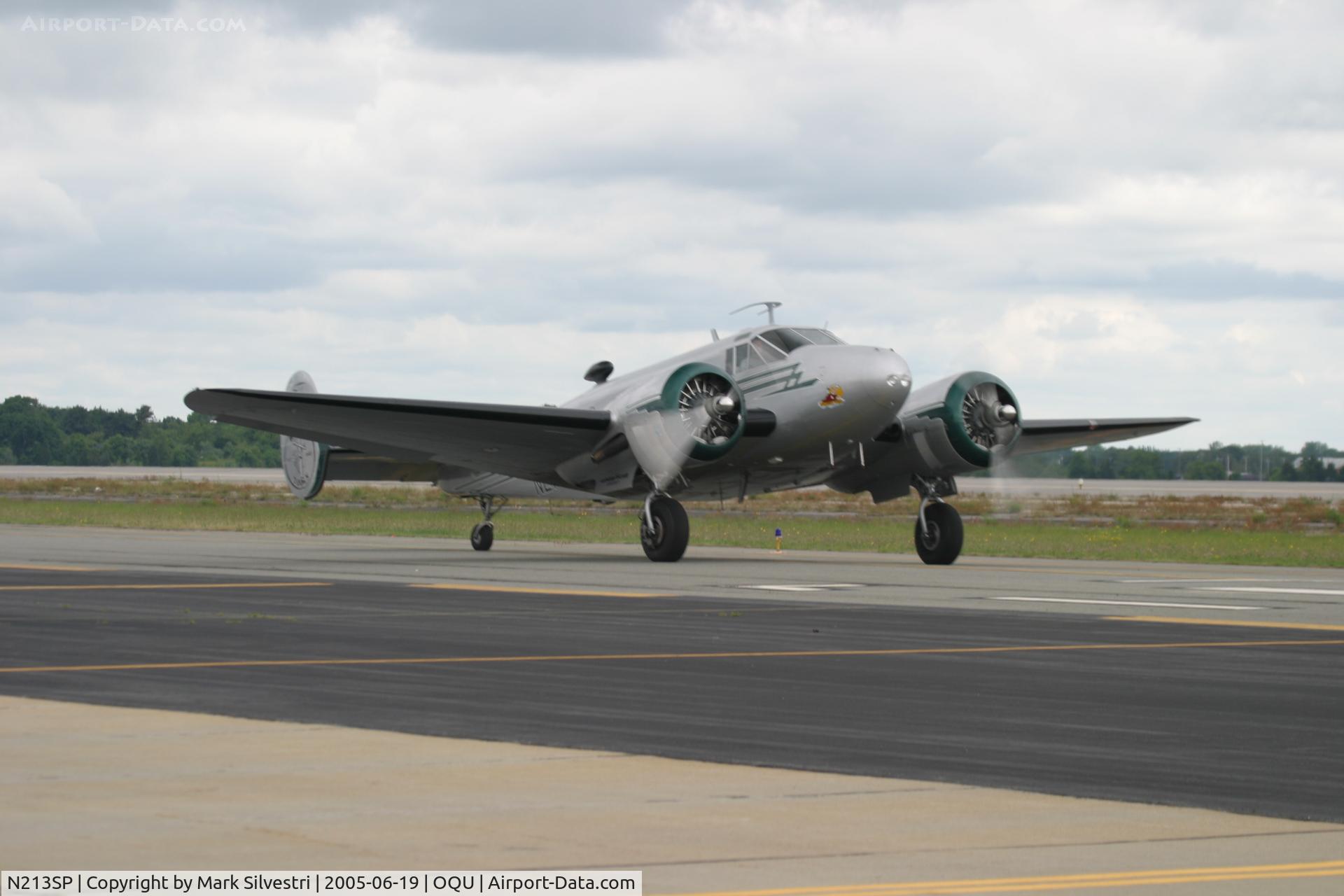 N213SP, 1952 Beech C-45H Expeditor C/N AF-860, Quonset Pt, RI 2005