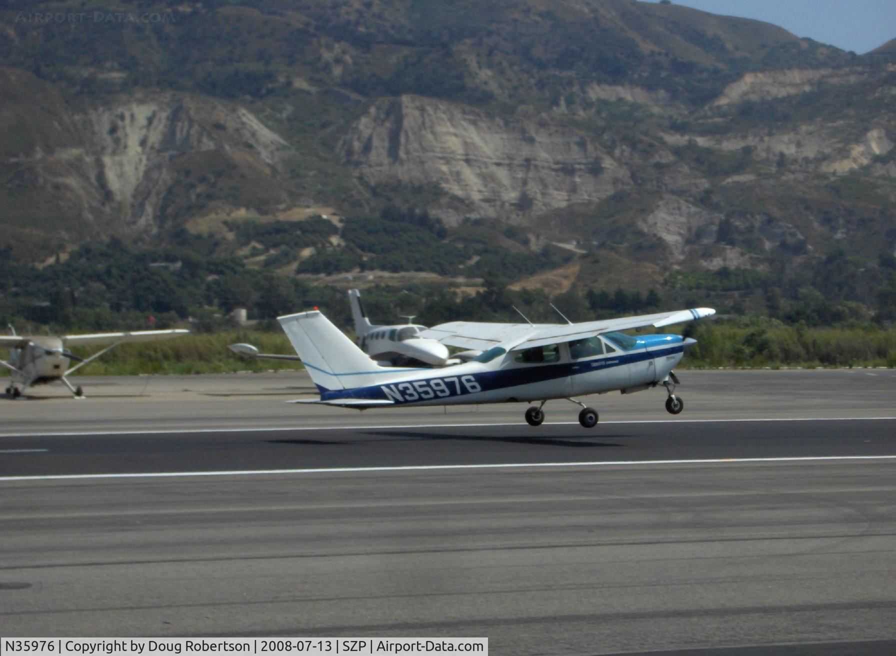 N35976, 1976 Cessna 177RG Cardinal C/N 177RG1087, 1976 Cessna 177RG CARDINAL, Lycoming IO-360-A1B6 200 Hp, takeoff Rwy 22