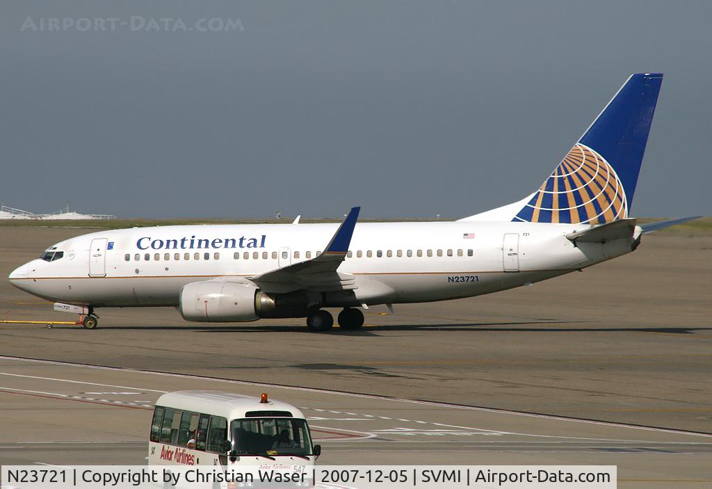 N23721, 1999 Boeing 737-724 C/N 28940, Continental