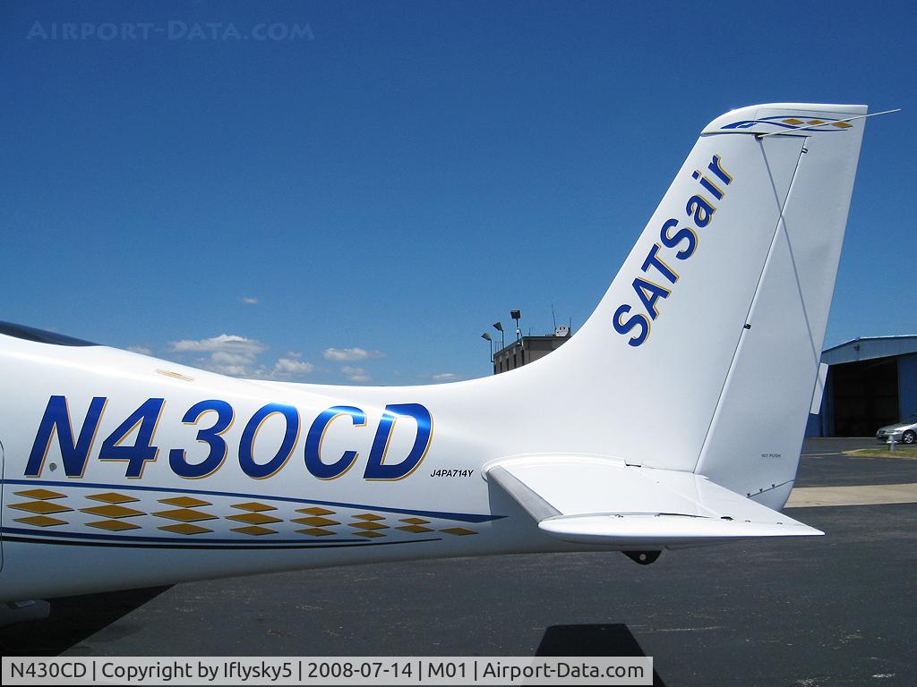 N430CD, 2005 Cirrus SR22 C/N 1500, N430CD CIRRUS SR22 tail study