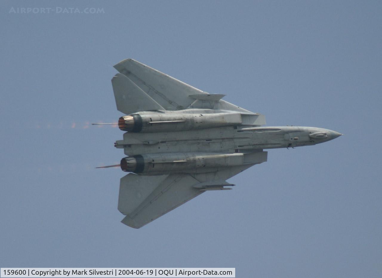 159600, Grumman F-14D Tomcat C/N DR-5, Quonset Pt, RI 2004