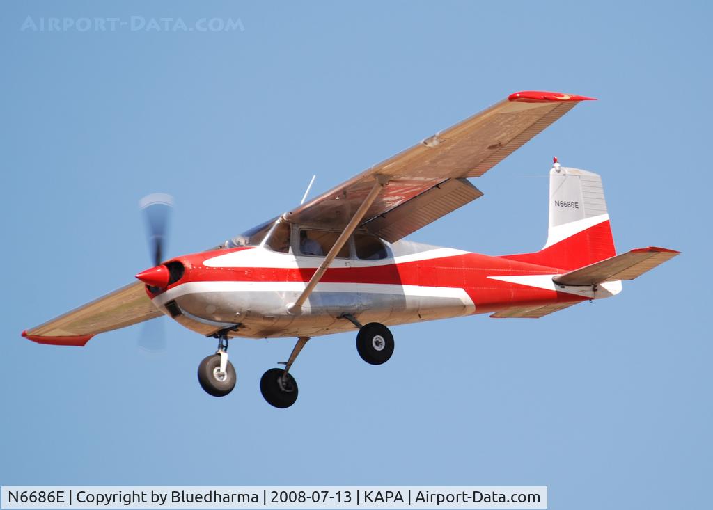 N6686E, 1959 Cessna 175 Skylark C/N 56186, On final approach to 17L.