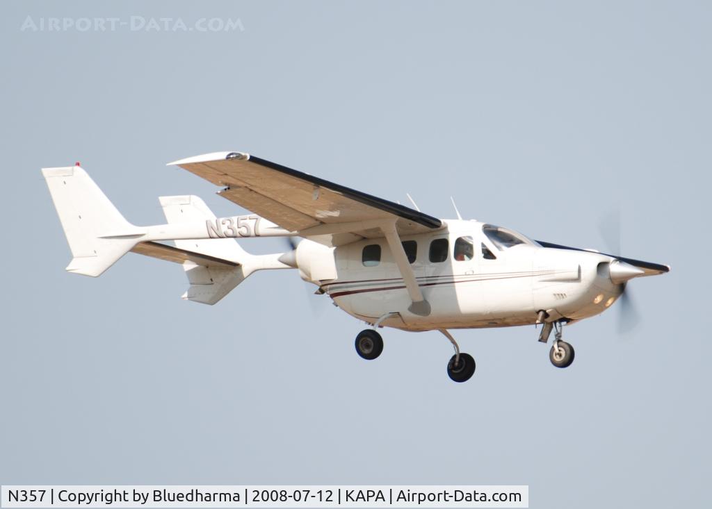 N357, 1976 Cessna T337G Turbo Super Skymaster C/N P3370242, On approach to 35R.