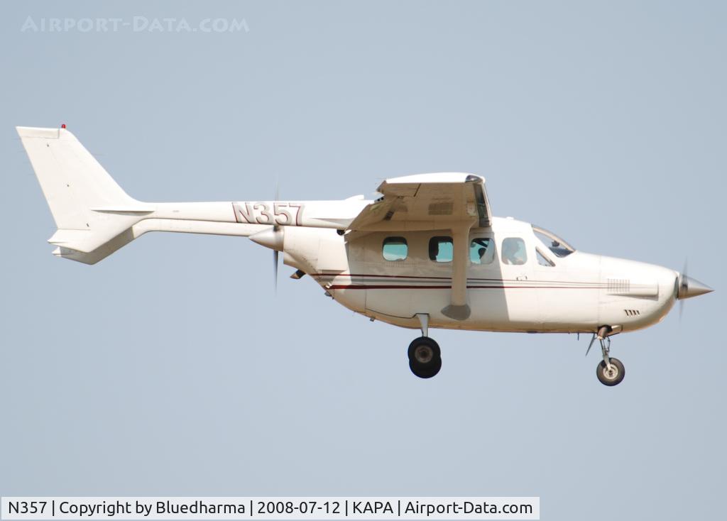 N357, 1976 Cessna T337G Turbo Super Skymaster C/N P3370242, On approach to 35R.