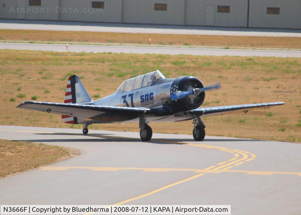N3666F, North American SNJ-5 Texan Texan C/N 52031, Race 37 Taxi to takeoff on 35L.