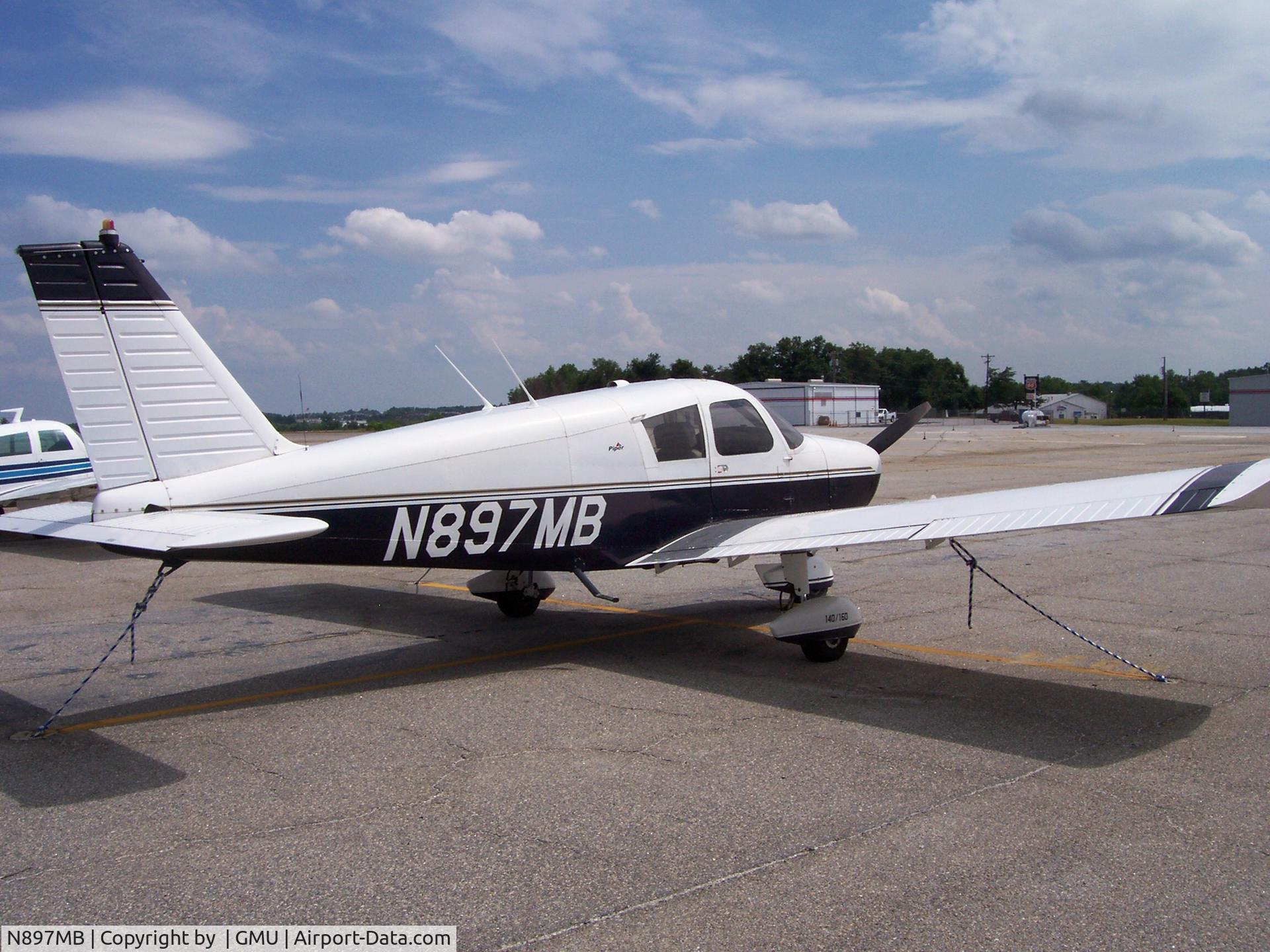 N897MB, 1966 Piper PA-28-140 C/N 28-21978, GMU