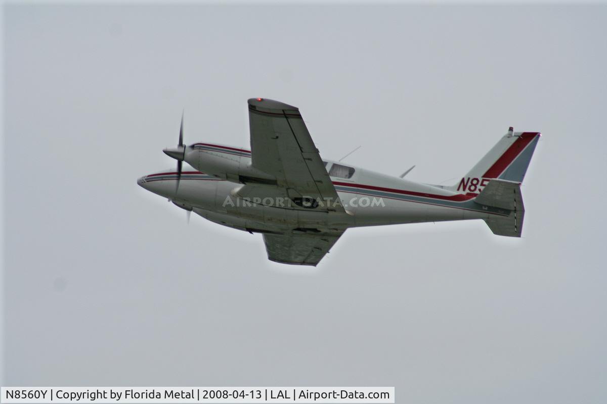 N8560Y, 1968 Piper PA-30 Twin Comanche C/N 30-1707, Piper PA-30