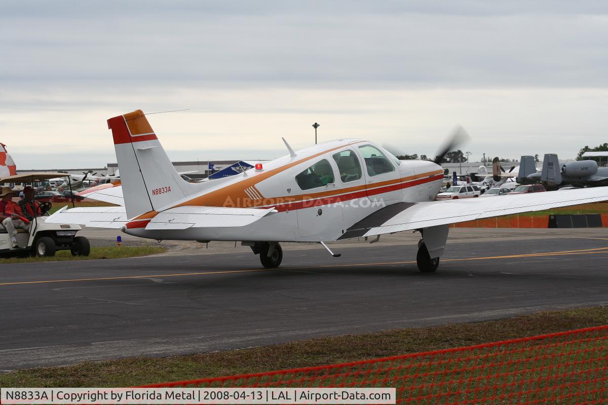 N8833A, 1982 Beech F33A Bonanza C/N CE-976, Beech 33 Bonanza