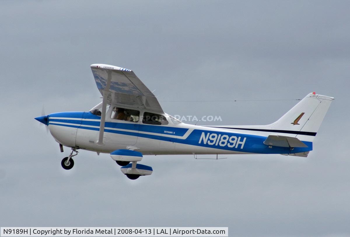 N9189H, 1975 Cessna 172M C/N 17266002, Cessna 172M