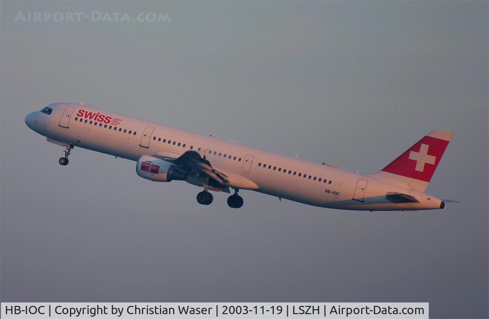 HB-IOC, 1995 Airbus A321-111 C/N 520, Swiss