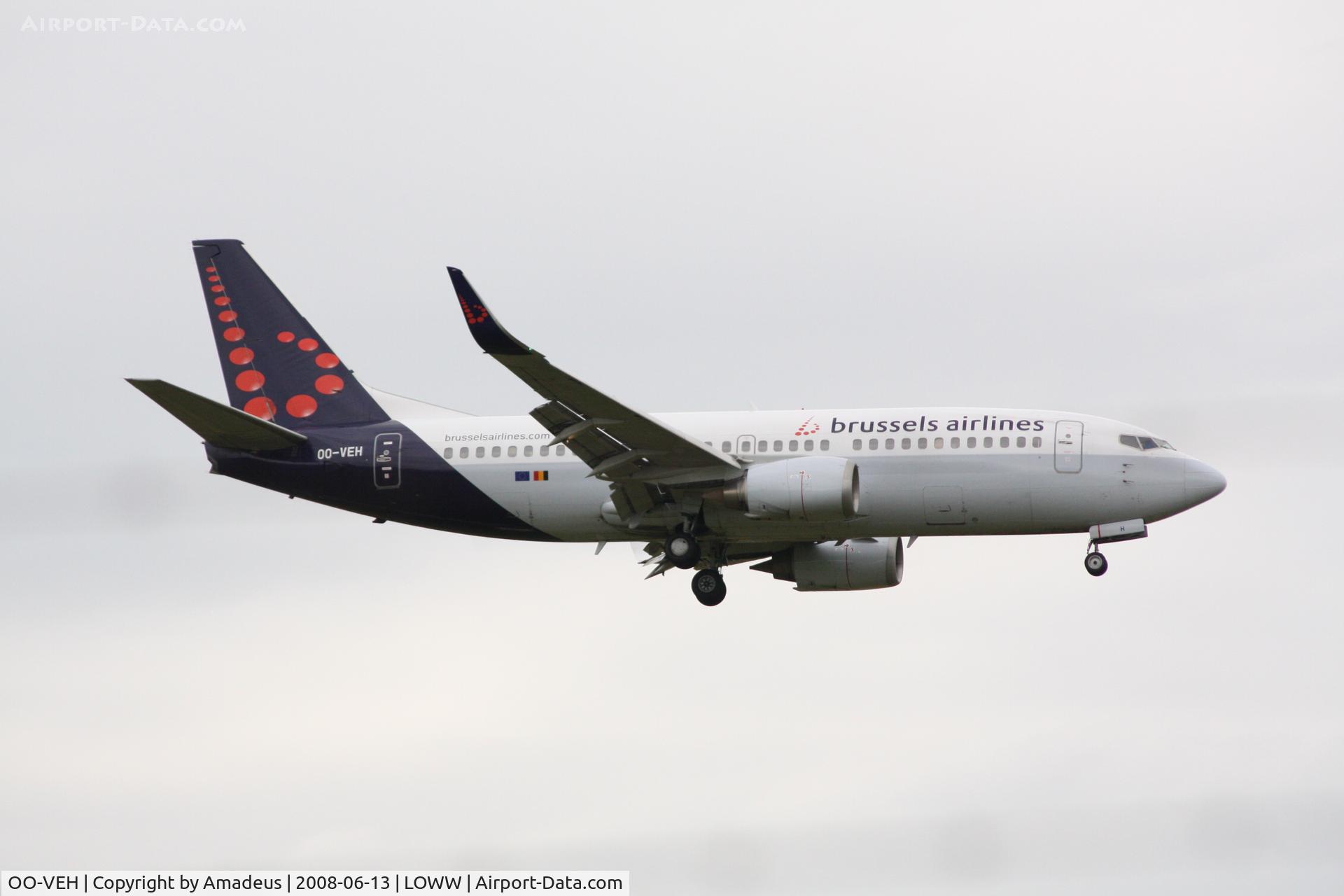OO-VEH, 1998 Boeing 737-36N C/N 28571, Boeing 737 landing RWY34