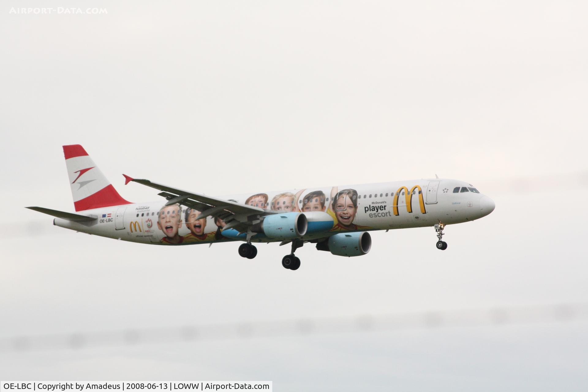 OE-LBC, 1996 Airbus A321-111 C/N 581, Airbus A321 landing RWY34