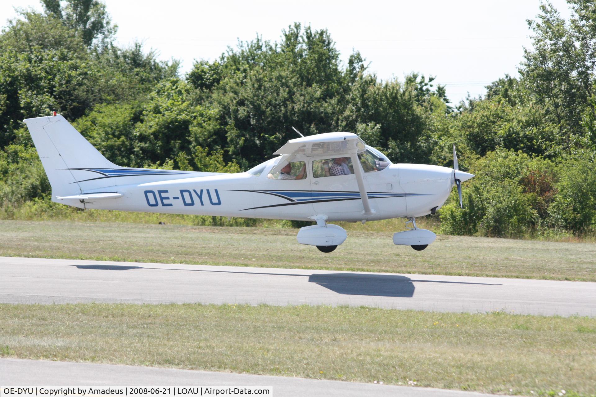 OE-DYU, Reims F172N Skyhawk C/N F172-1883, Reims-Cessna F172N Skyhawk @ Flugplatzfest Stockerau