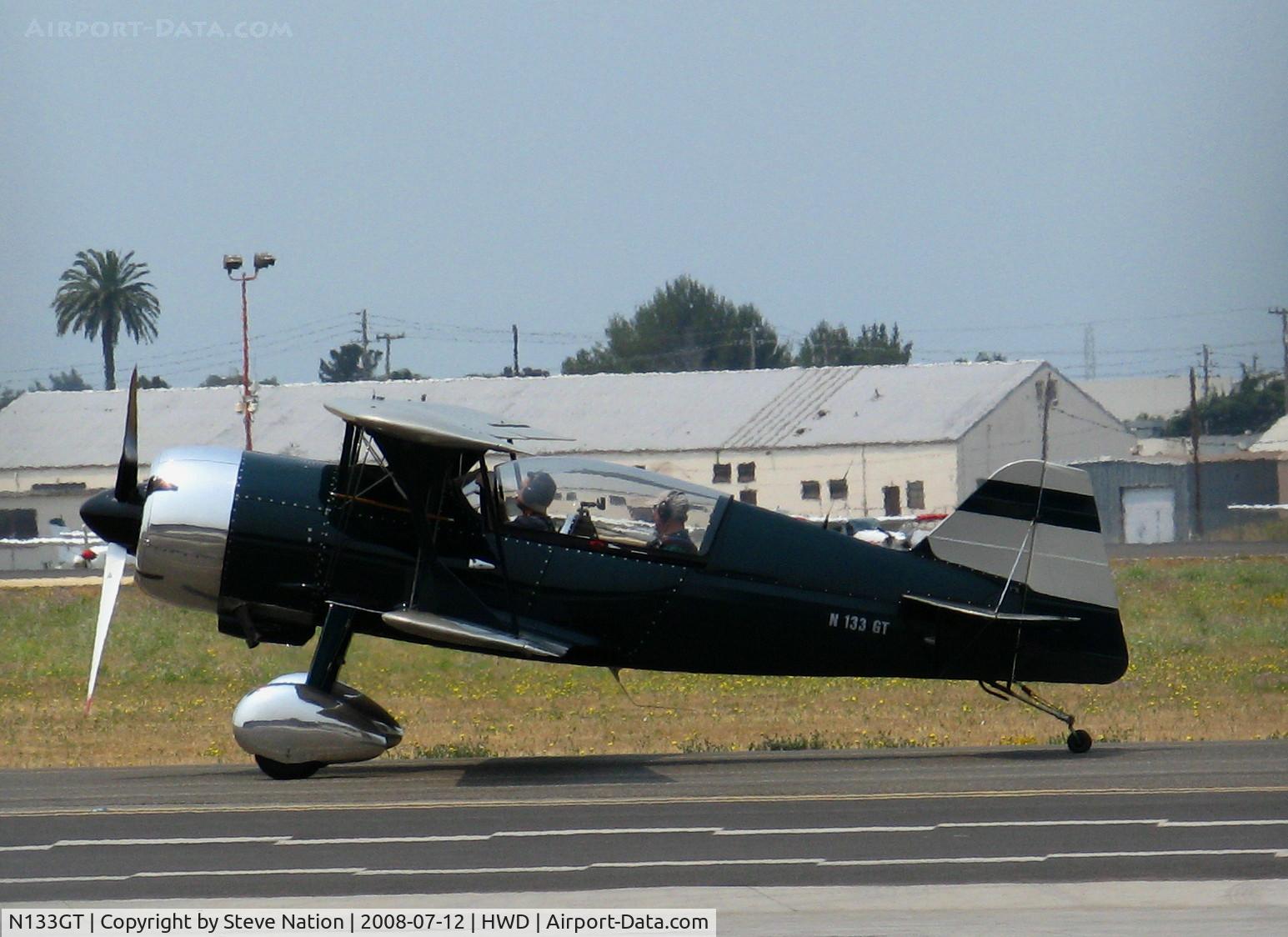 N133GT, 2004 Pitts Model 12 C/N 137, 2004 Kilroy James PITTS MODEL 12 taxying in smoky conditions @ Hayward Air Terminal, CA