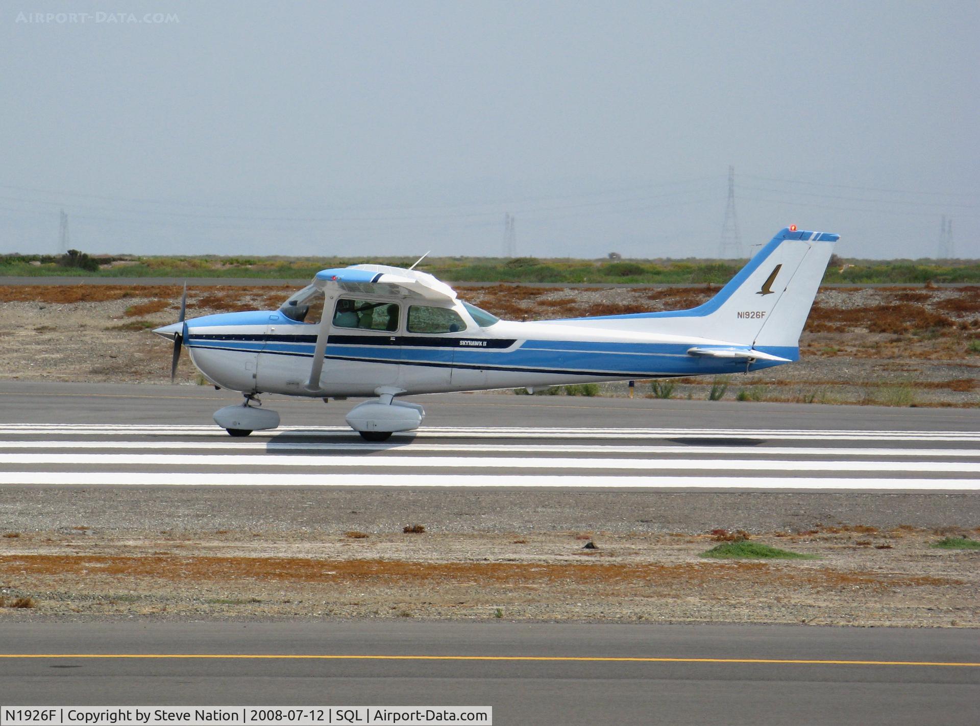 N1926F, 1979 Cessna 172N Skyhawk II C/N 17273017, 1979 Cessna 172N taking-off in smoky conditions @ San Carlos, CA