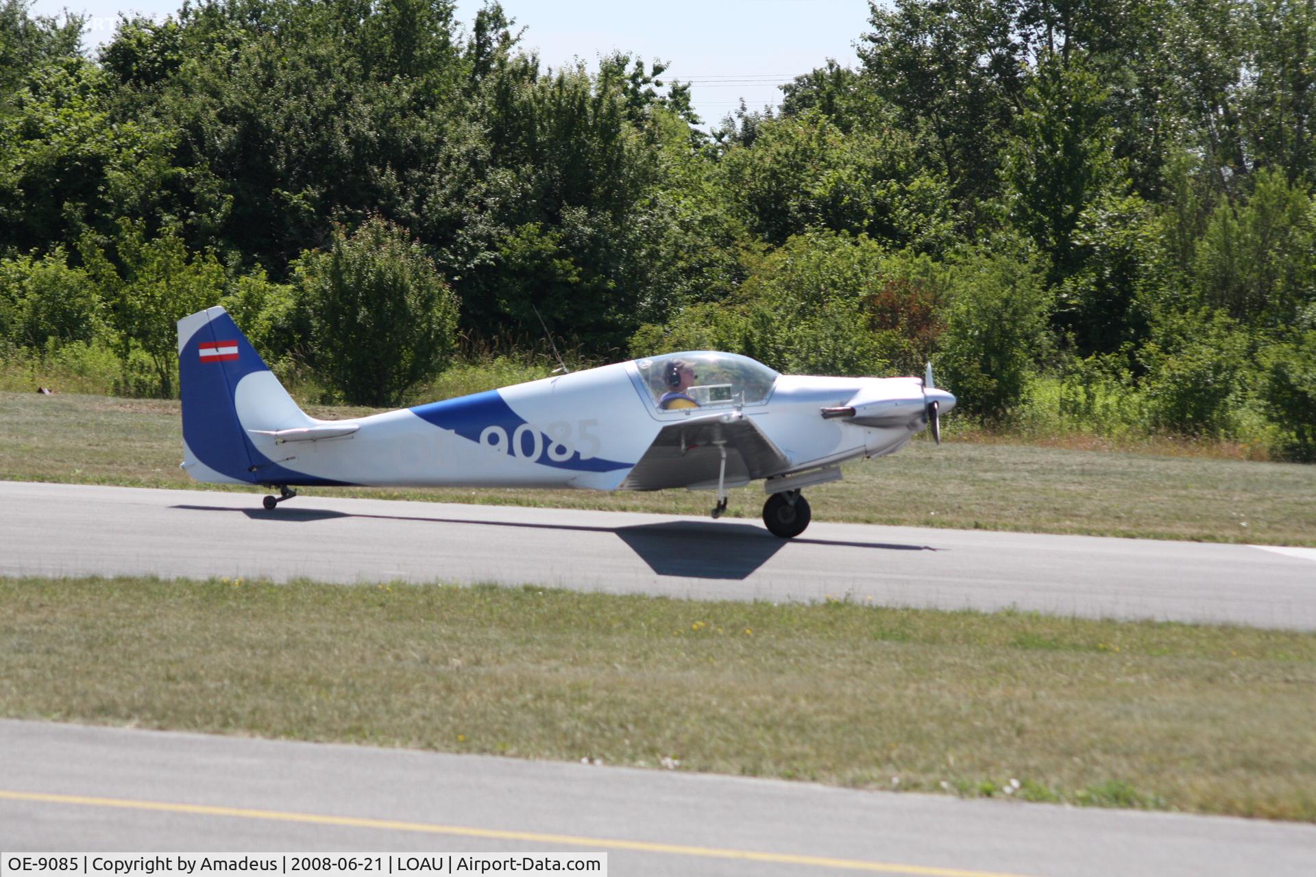 OE-9085, Sportavia-Putzer Fournier RF-4D C/N 4056, Fournier RF-4 Motorglider @ Flugplatzfest Stockerau