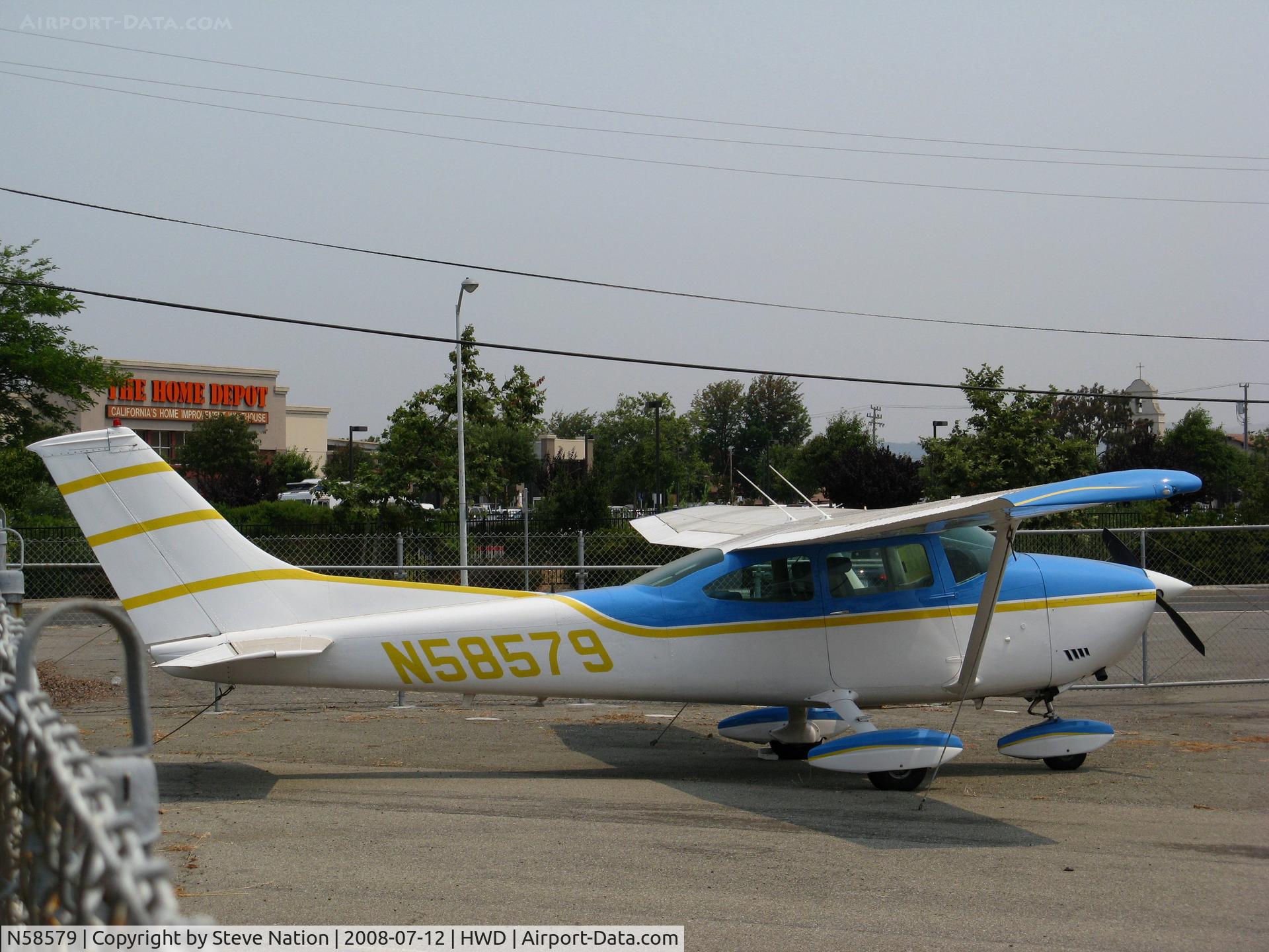 N58579, 1973 Cessna 182P Skylane C/N 18262152, 1973 Cessna 182P in smoky conditions @ Hayward Air Terminal, CA