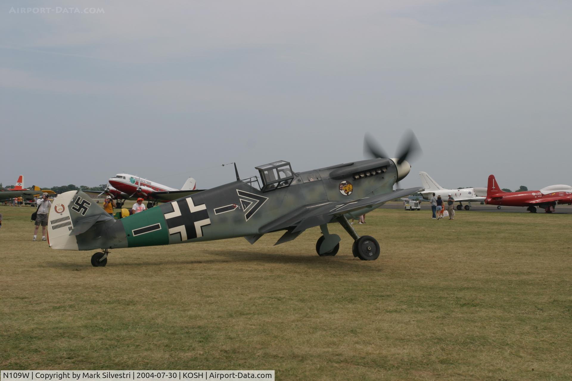 N109W, Hispano HA-1112-M1L Buchon C/N 234, Oshkosh 2004