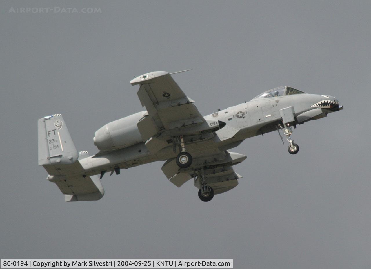 80-0194, 1980 Fairchild Republic A-10C Thunderbolt II C/N A10-0544, Oceana 2004