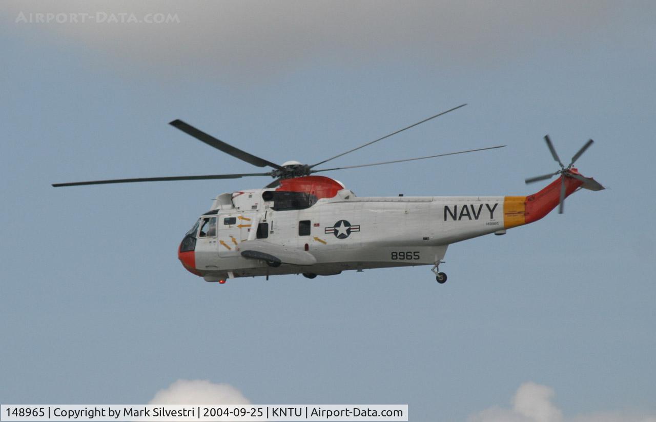 148965, Sikorsky SH-3H Sea King C/N 61037, Oceana 2004