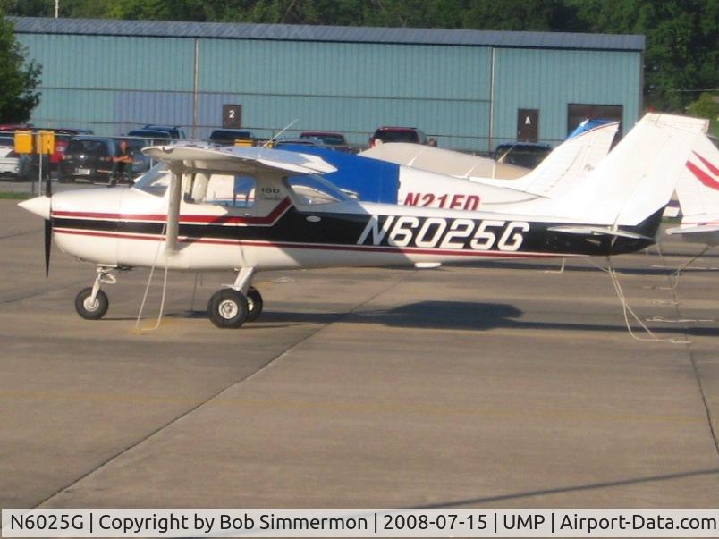 N6025G, 1969 Cessna 150K C/N 15071525, On the ramp at Indianapolis Metro