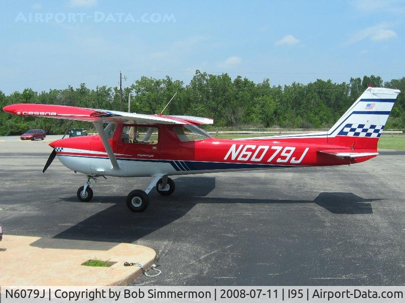 N6079J, 1973 Cessna 150L C/N A1500379, Very nice Aerobat on the ramp in Kenton, OH