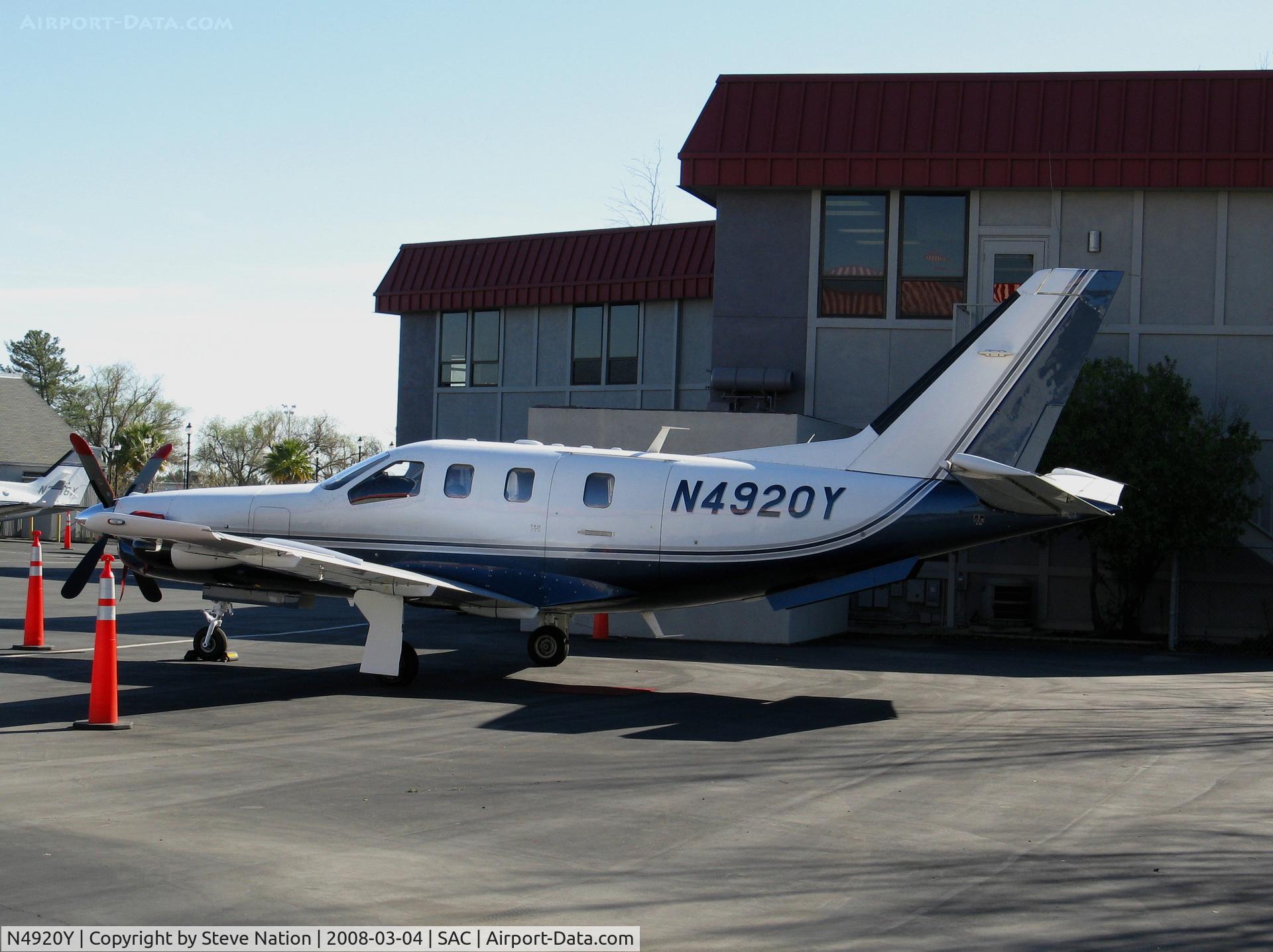 N4920Y, 2000 Socata TBM-700 C/N 169, Menlo Park, CA-based Great Basin Aviation 2000 Socata TBM700 in the shade @ Sacramento Executive Airport, CA