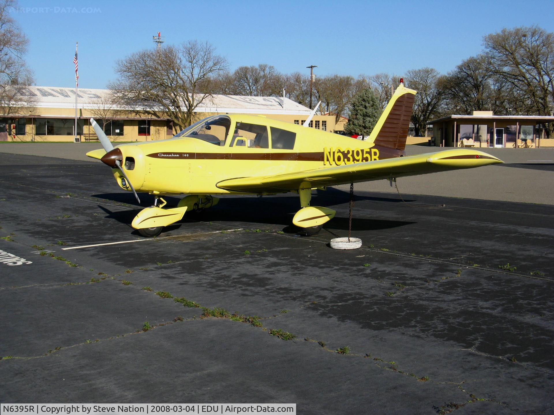 N6395R, 1966 Piper PA-28-140 C/N 28-21572, Nice yellow & brown colors on 1966 Piper PA-28-140 @ University Airport, Davis, CA