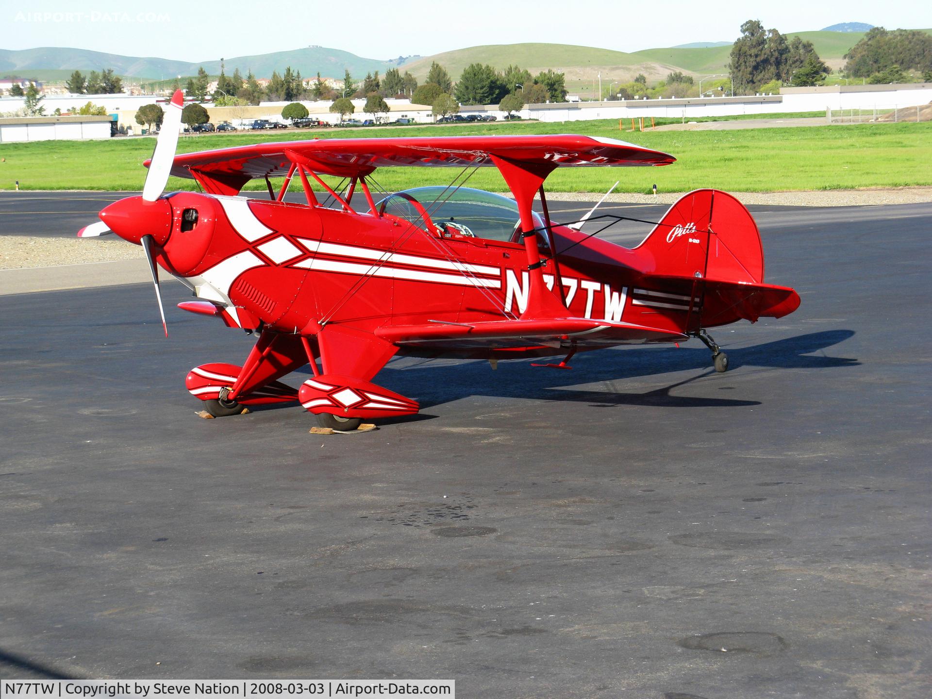 N77TW, 1989 Christen Pitts S-2B Special C/N 5160, 1989 Christen Industries Inc PITTS S-2B @ Livermore Muni Airport, CA