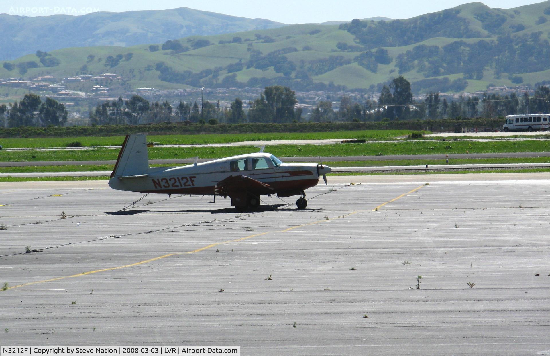 N3212F, 1967 Mooney M20E C/N 670005, 1967 Mooney M20E @ Livermore, CA