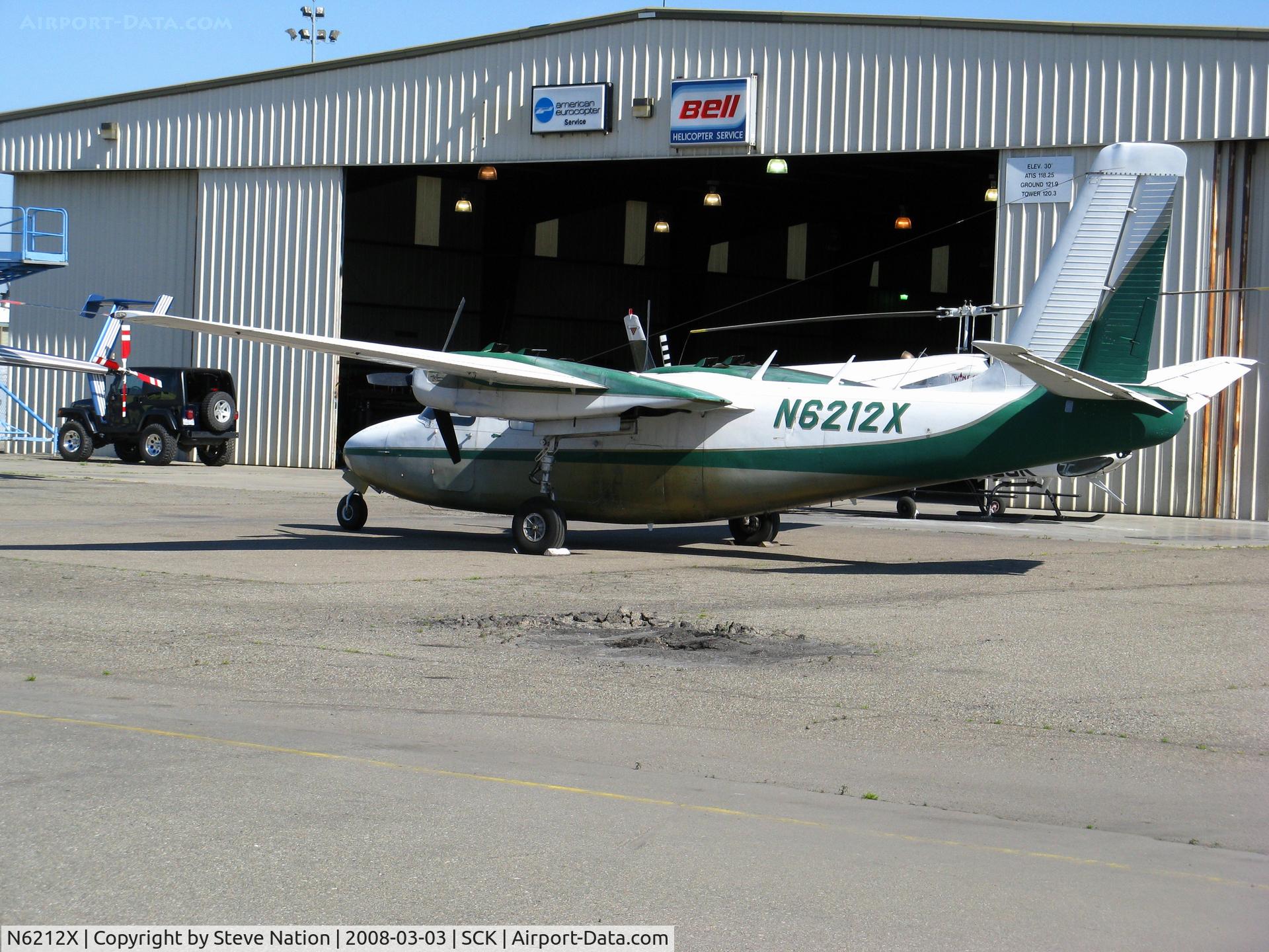 N6212X, 1963 Aero Commander 500B Commander Commander C/N 500B-1102-63, 1963 Aero Commander 500-B @ Stockton, CA