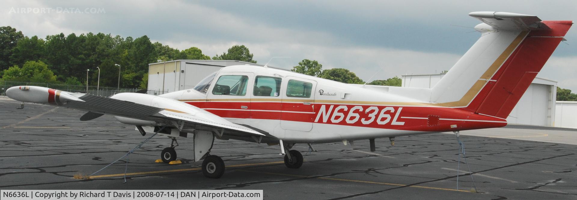 N6636L, 1979 Beech 76 Duchess C/N ME-256, 1979 Beech 76 in Danville Va.
