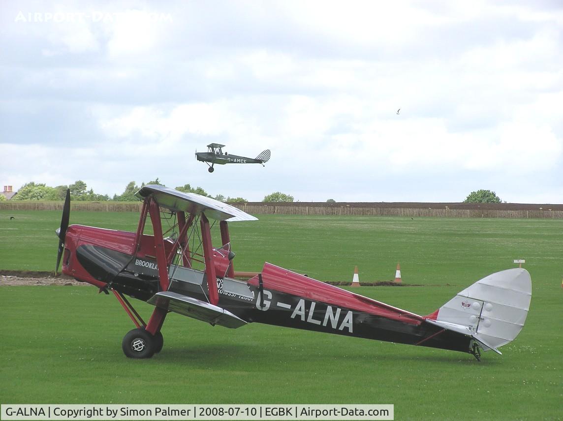 G-ALNA, 1941 De Havilland DH-82A Tiger Moth II C/N 85061, Tiger Moth at Sywell
