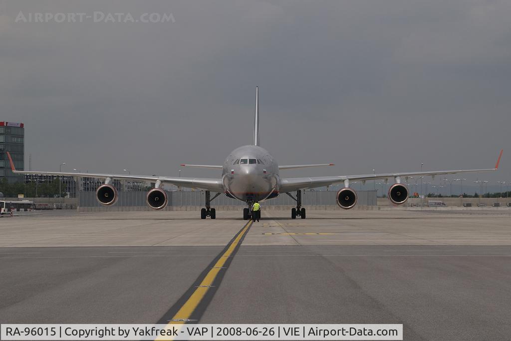 RA-96015, 1995 Ilyushin Il-96-300 C/N 74393201012, Aerflot Iljuschin 96